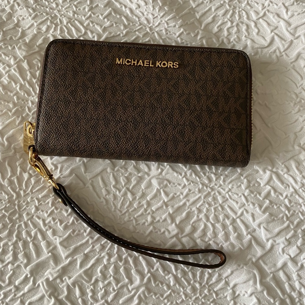 Michael Kors clutch